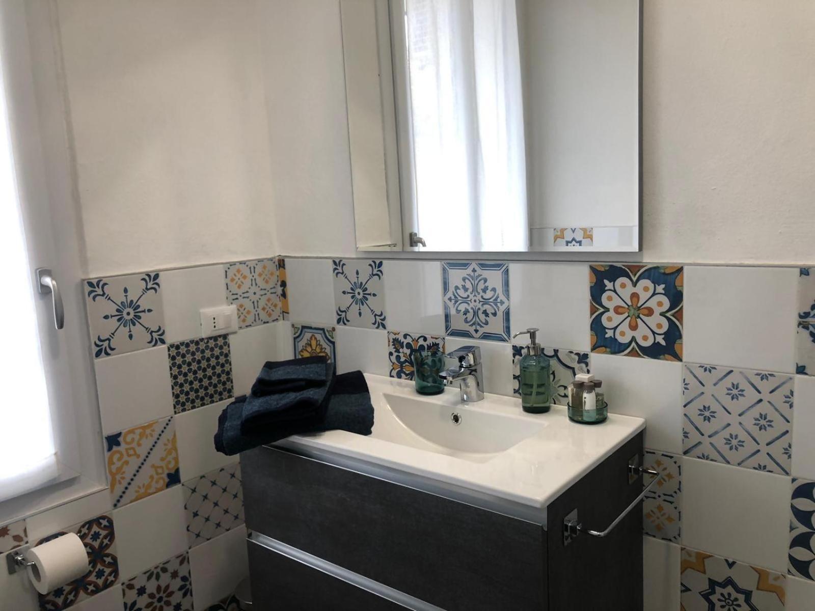 L' Appartamento Del Borgo - Parcheggio Riservato Pavia Ngoại thất bức ảnh